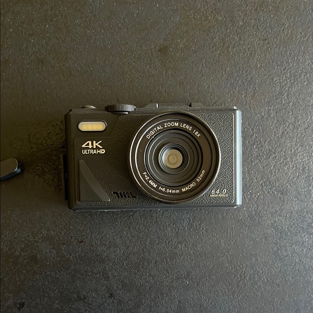 Digital camera